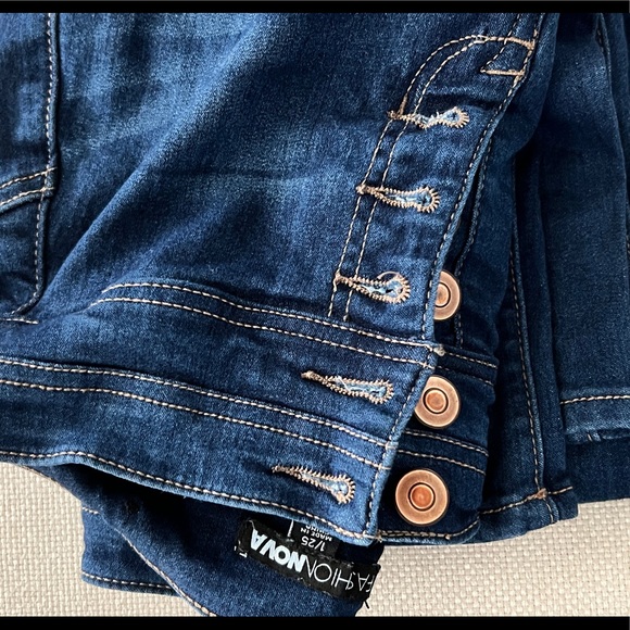 High Rise Blue Jeans - Picture 2 of 6